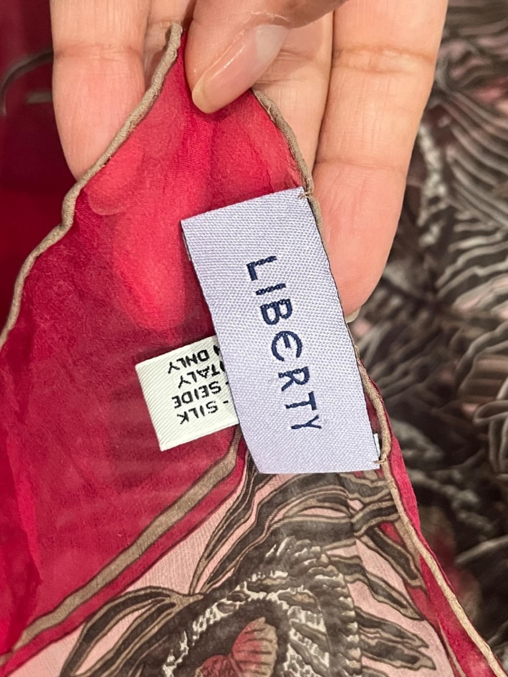 Liberty Hera Peacock Feathers Scarf - Picture 7 of 8